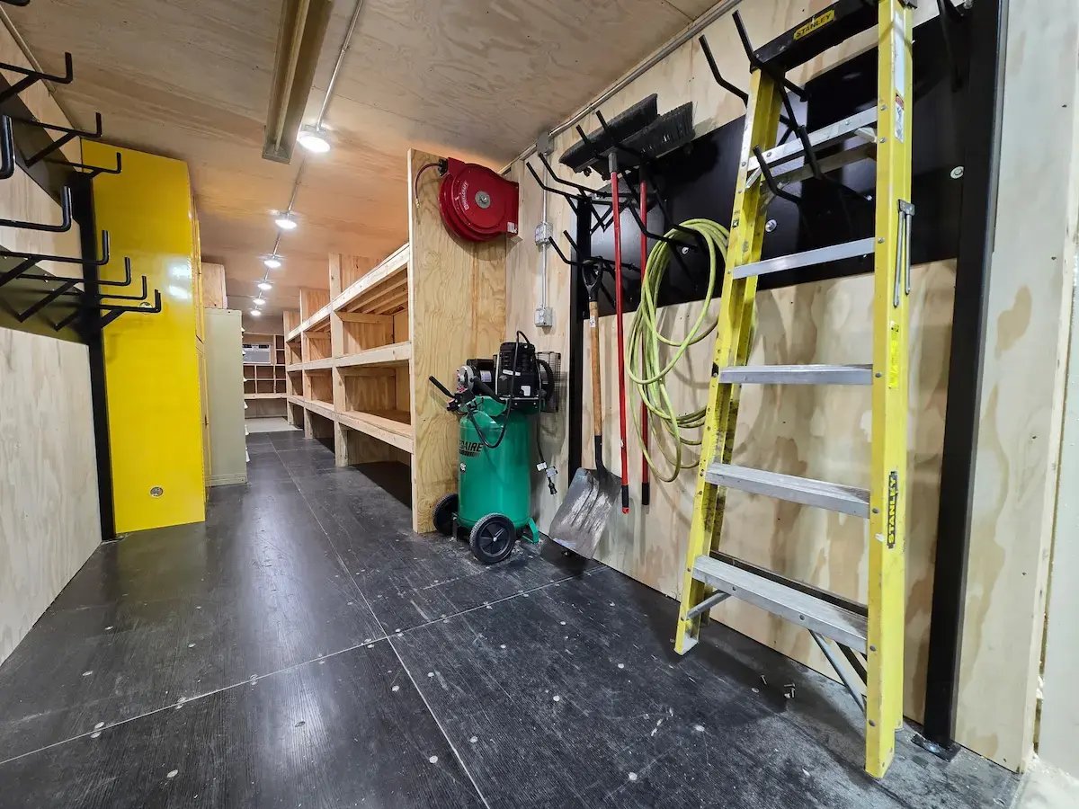 construction-cube-interior