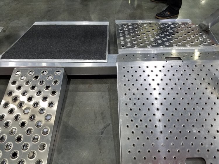 ramps for shipping containers