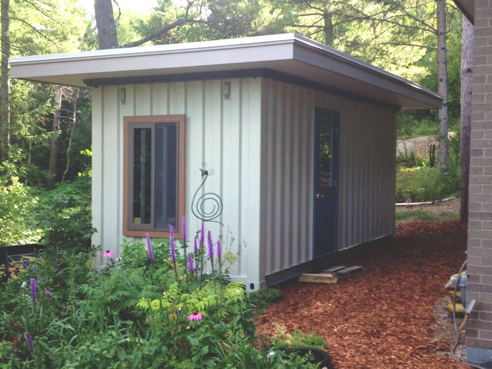 Container-shed